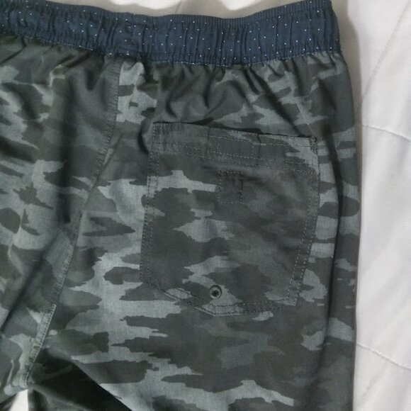 VUORI | Mens Kore Green Camo Performance Shorts Lined 7.5" Inseam Stretch 34 - Picture 7 of 11